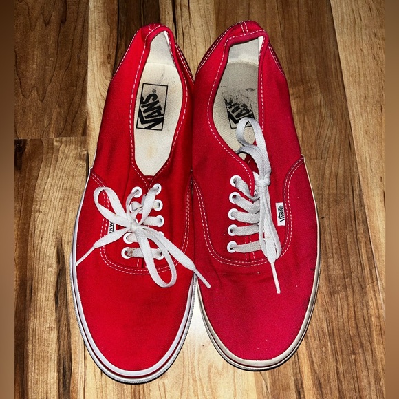 Vans - Picture 2 of 4